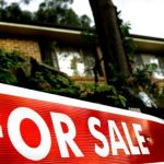 Australian house hunters and sellers warned about using real estate agent comparison websites