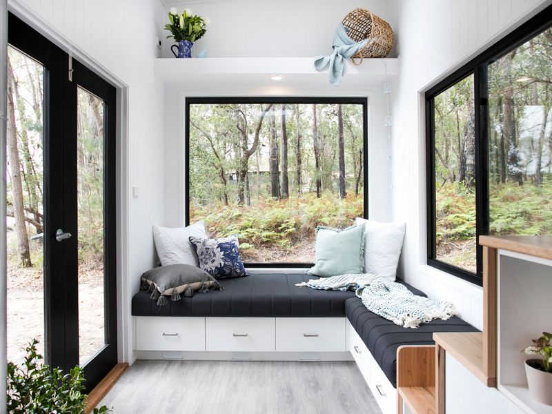 5 Amazing Tiny House Interiors In Australia!